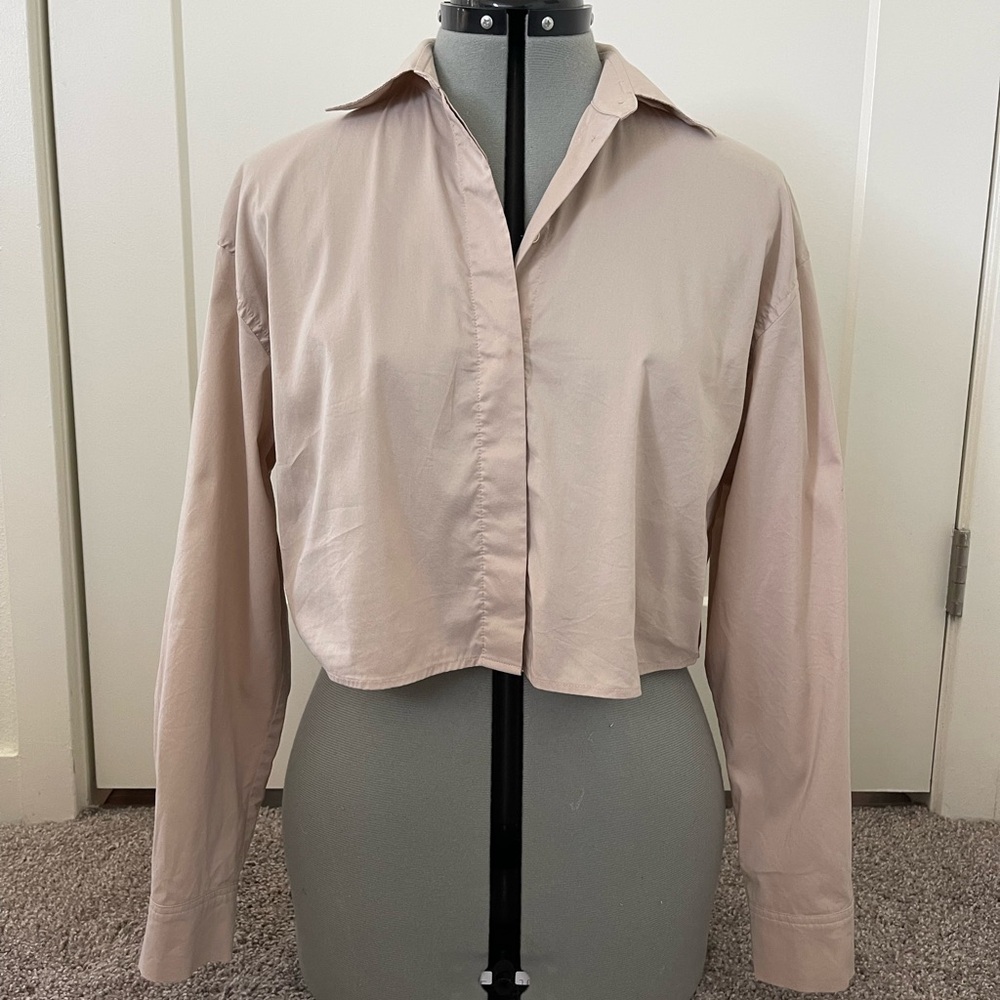 Babaton Light Beige Cropped Cotton Button Down Shirt